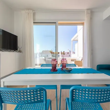 Blue Harbor Terrace - Magnolia Holidays